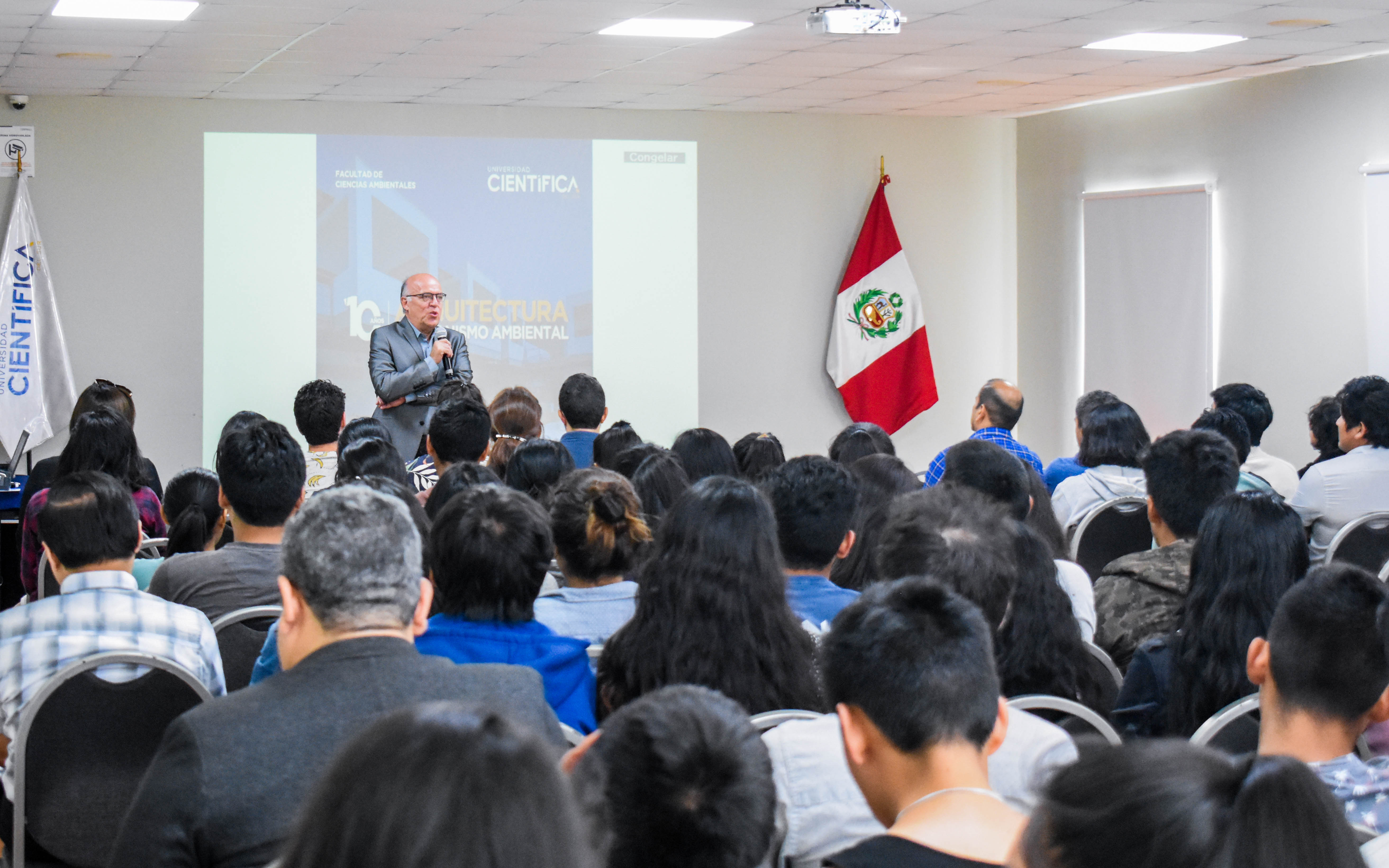 Carrera de Arquitectura y Urbanismo Ambiental celebra sus 10 años