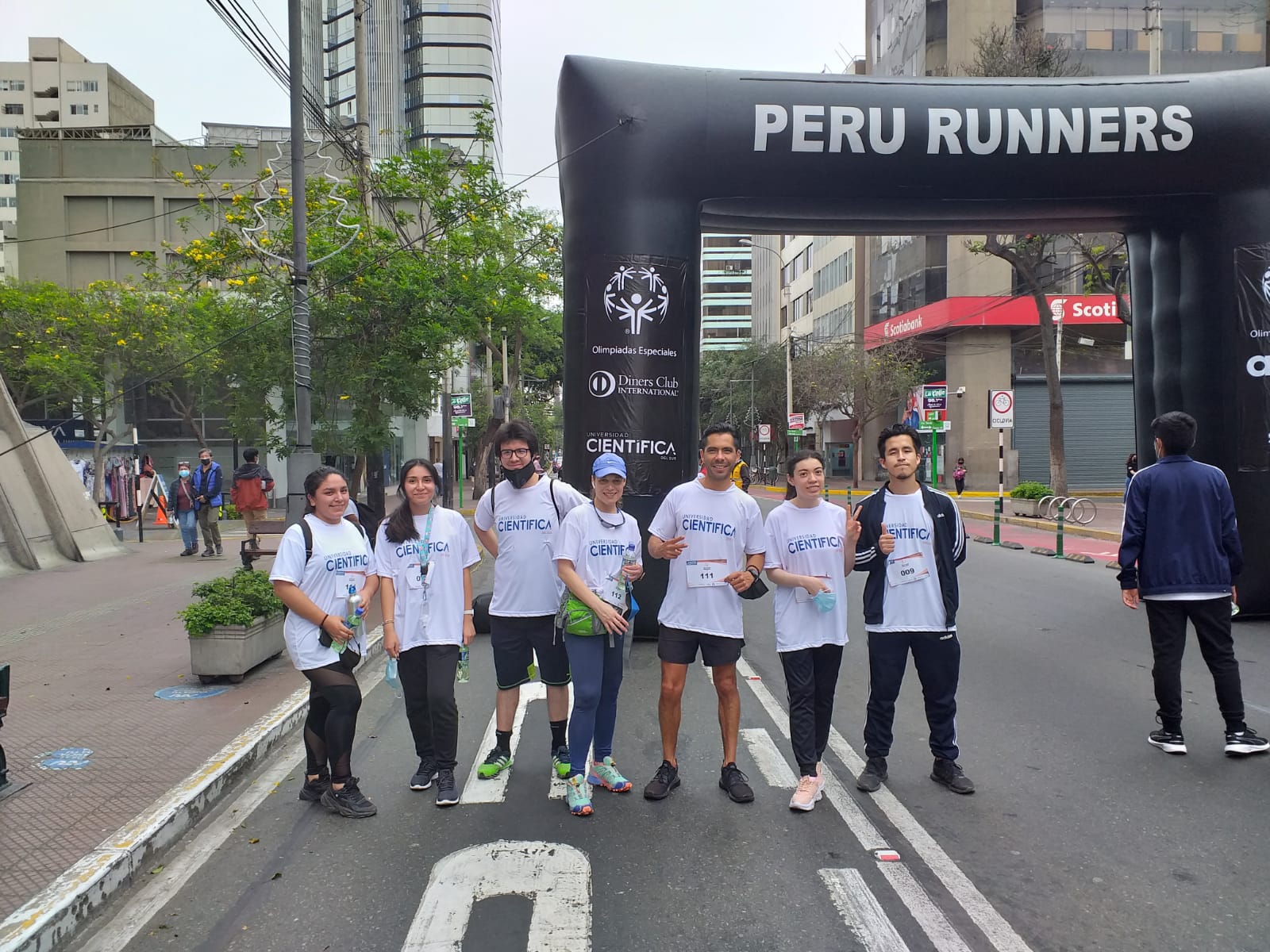 Carrera de estomatología de la U.Cientifica del Sur en carrera a favor de la inclusión