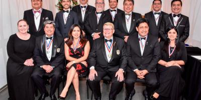 Docentes de la carrera de Estomatología, miembros de La Pierre Fauchard Academy